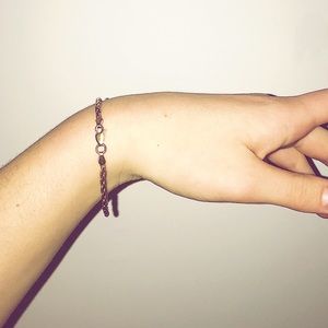 Vinatge 18 karat gold skinny chain bracelet